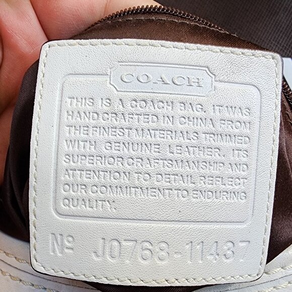 COACH J0768-11437 Signature Duff Bucket Shoulder Bag - Picture 16 of 16